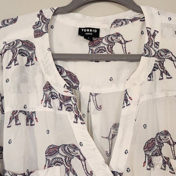 Torrid women 3 / 3X Harper Challis Elephant Print top blouse shirt - Picture 8 of 12